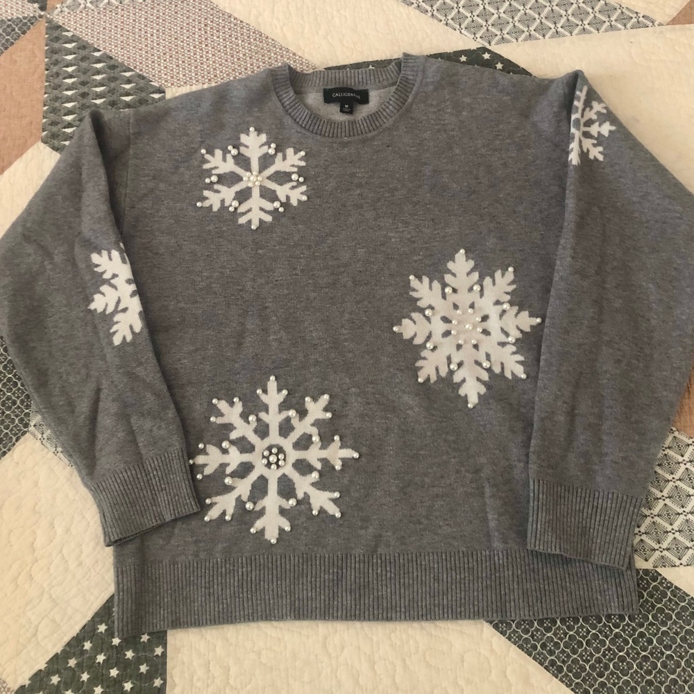 Faux Pearl Snowflake Calligraphie Sweater